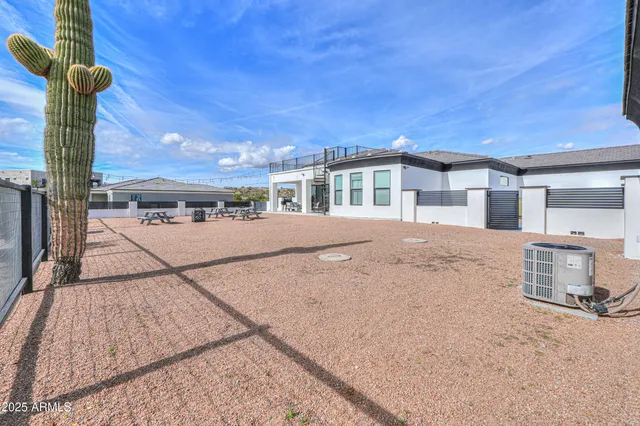$1,590,000 | 2529 West Magma Road, San Tan Valley, AZ 85144