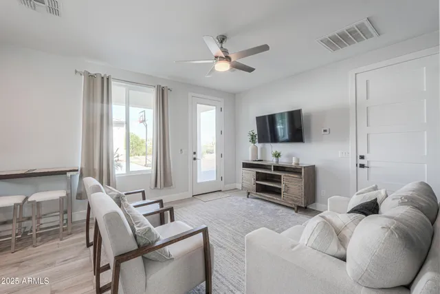 $1,590,000 | 2529 West Magma Road, San Tan Valley, AZ 85144