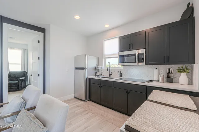 $1,590,000 | 2529 West Magma Road, San Tan Valley, AZ 85144