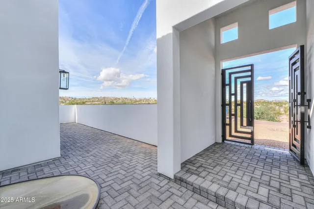 $1,590,000 | 2529 West Magma Road, San Tan Valley, AZ 85144