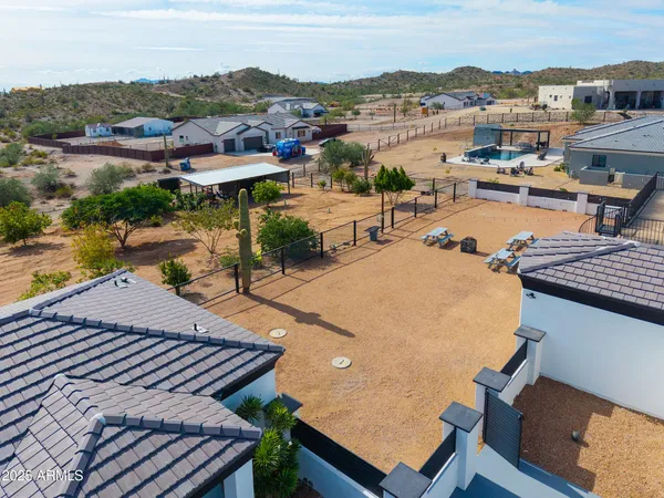 $1,249,000 | 2529 West Magma Road, San Tan Valley, AZ 85144