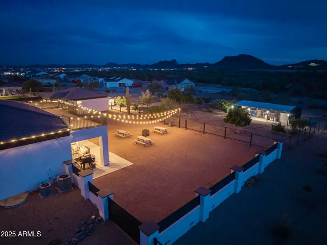 $1,590,000 | 2529 West Magma Road, San Tan Valley, AZ 85144