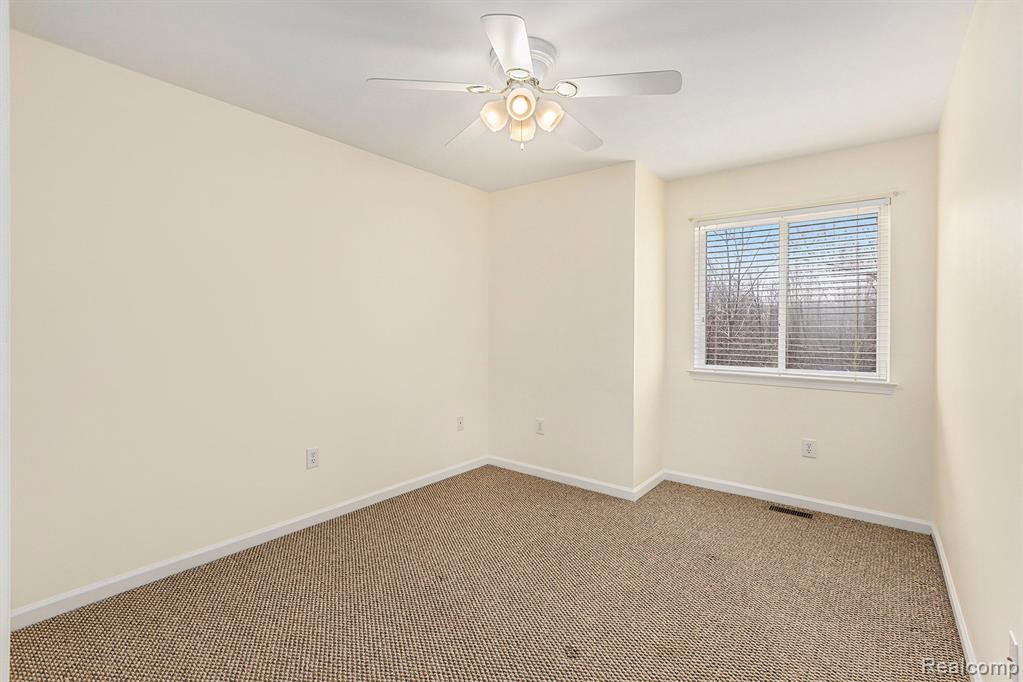 1740 South Maple Road Ann Arbor, MI 48103 - Photo 22 of 34