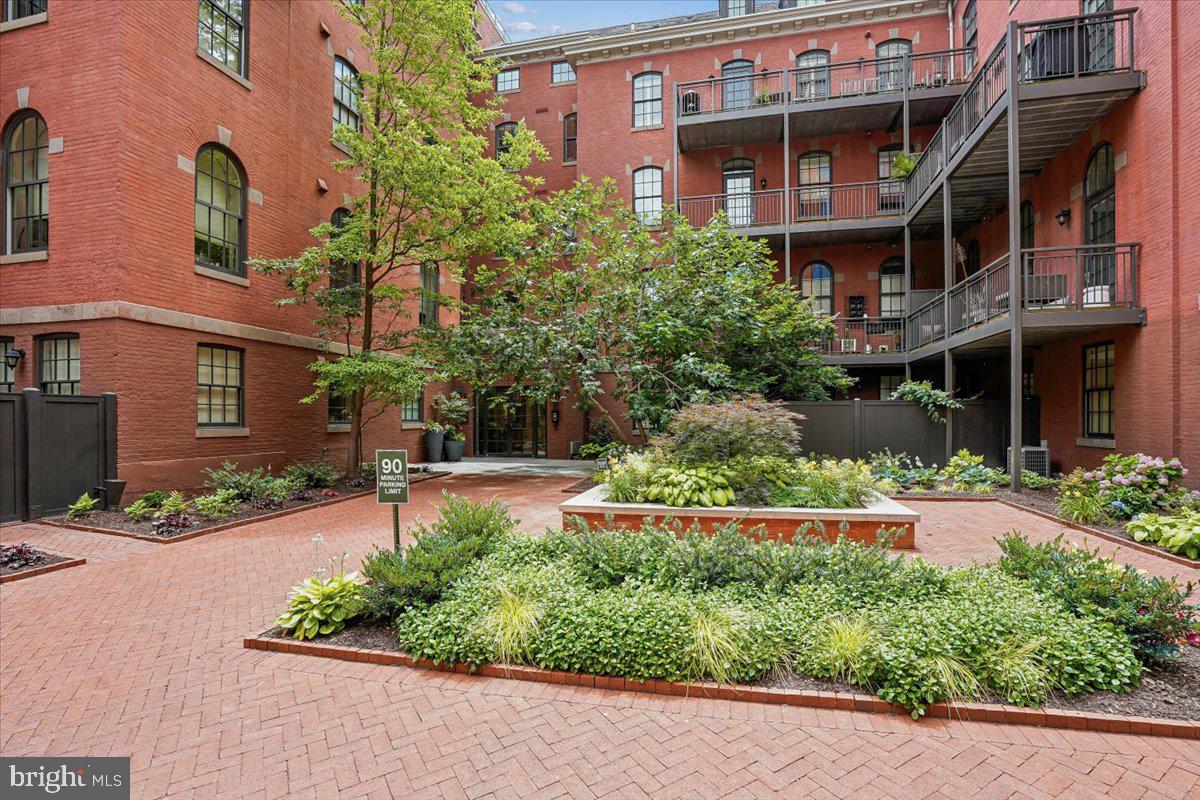215 I Street Northeast, Unit 103 Washington, DC 20002 - Photo 20 of 31