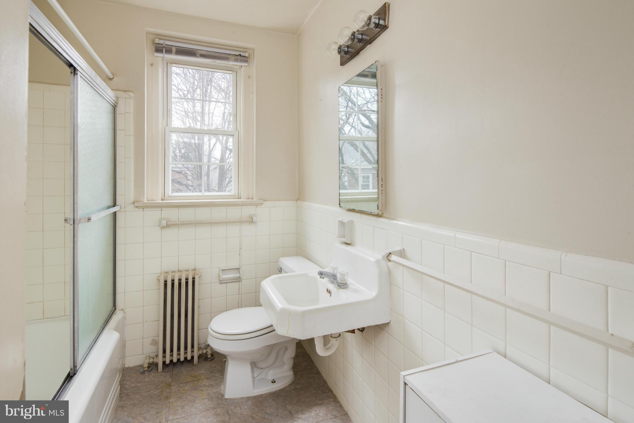 2800 Terrace Road Southeast, Unit 544 Washington, DC 20020 - Photo 13 of 14 Bath
