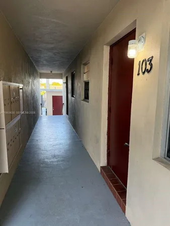 $1,550 | 606 South C Street, Unit 103, Lake Worth, FL 33460