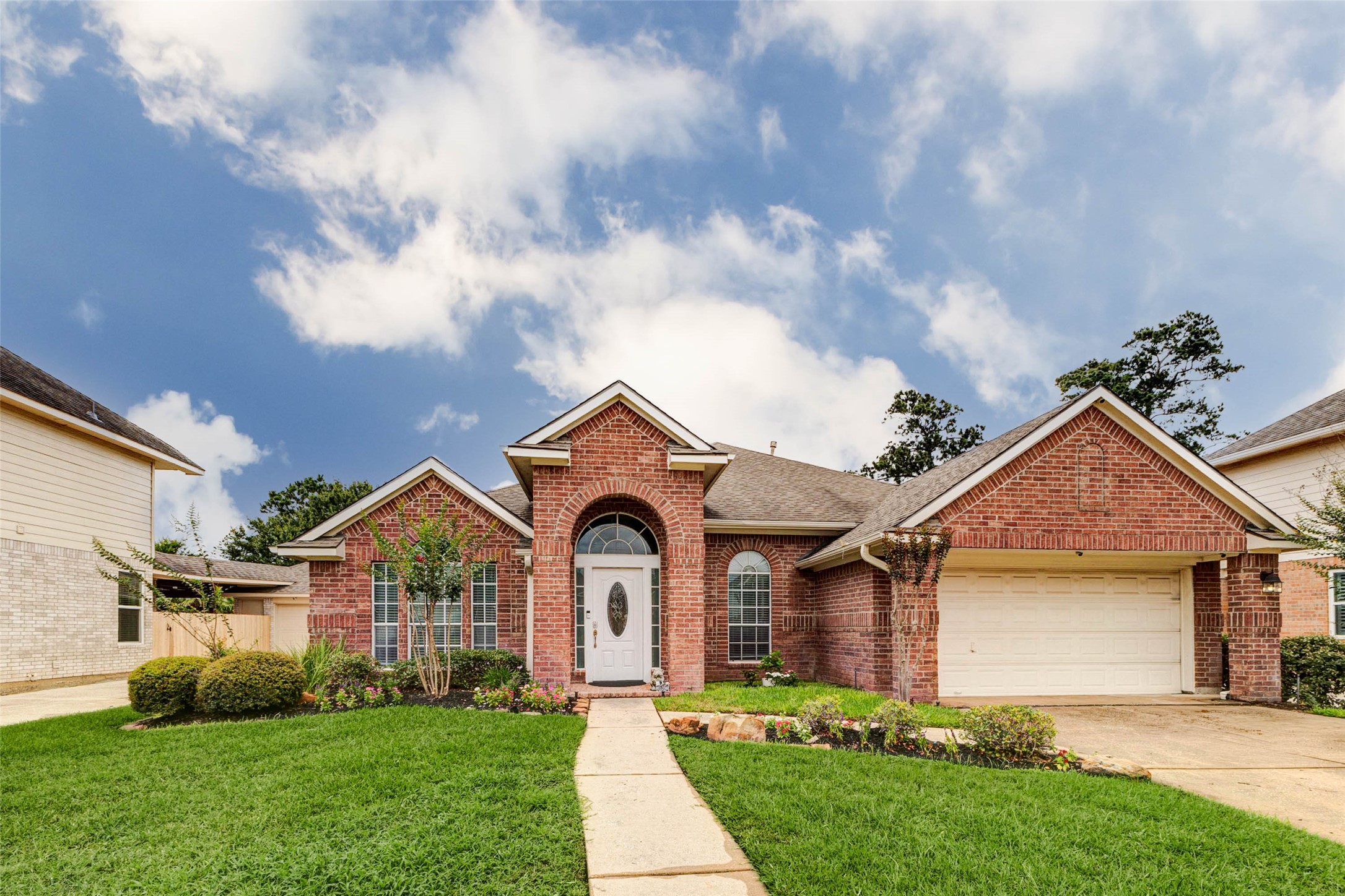 6334 Sampras Ace Court Spring, TX 77379 - Photo 3 of 48