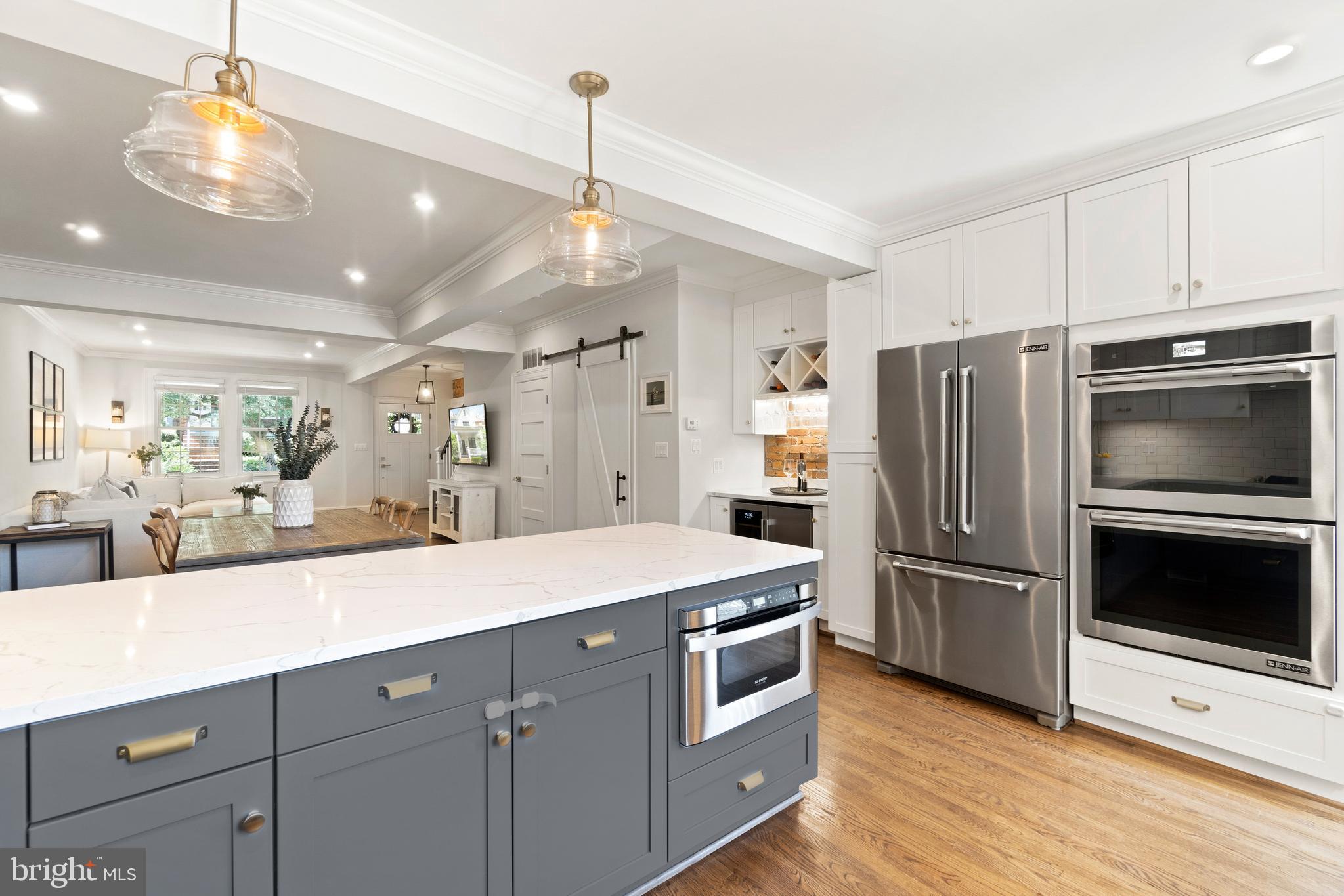 2225 39th Street Northwest Washington, DC 20007 - Photo 11 of 39