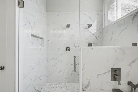 $659,900 | 5128 Brittany Drive, Old Hickory, TN 37138