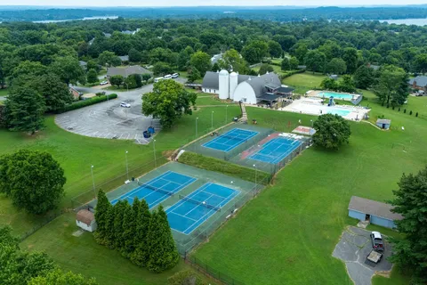 $659,900 | 5128 Brittany Drive, Old Hickory, TN 37138