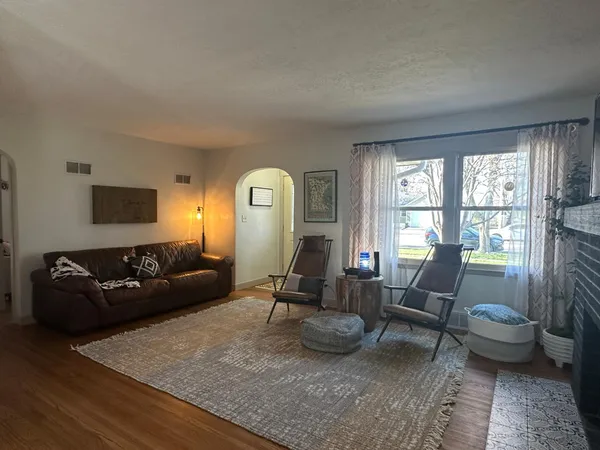 $225,000 | 413 West Bishop Street, Luverne, MN 56156