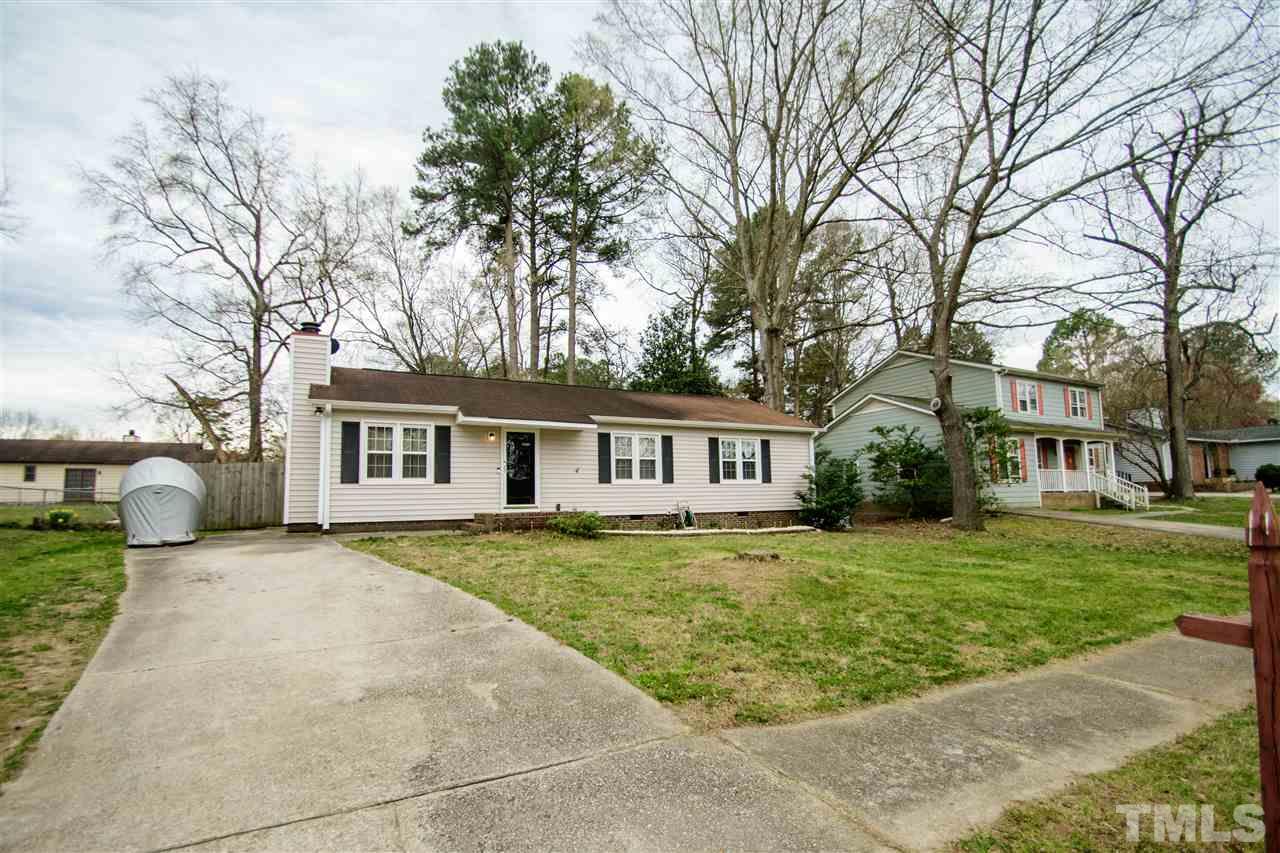 3720 Summer Place Raleigh, NC 27604 - Photo 3 of 27