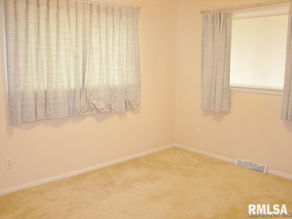 3417 South 1st Street Springfield, IL 62703 - Photo 8 of 20