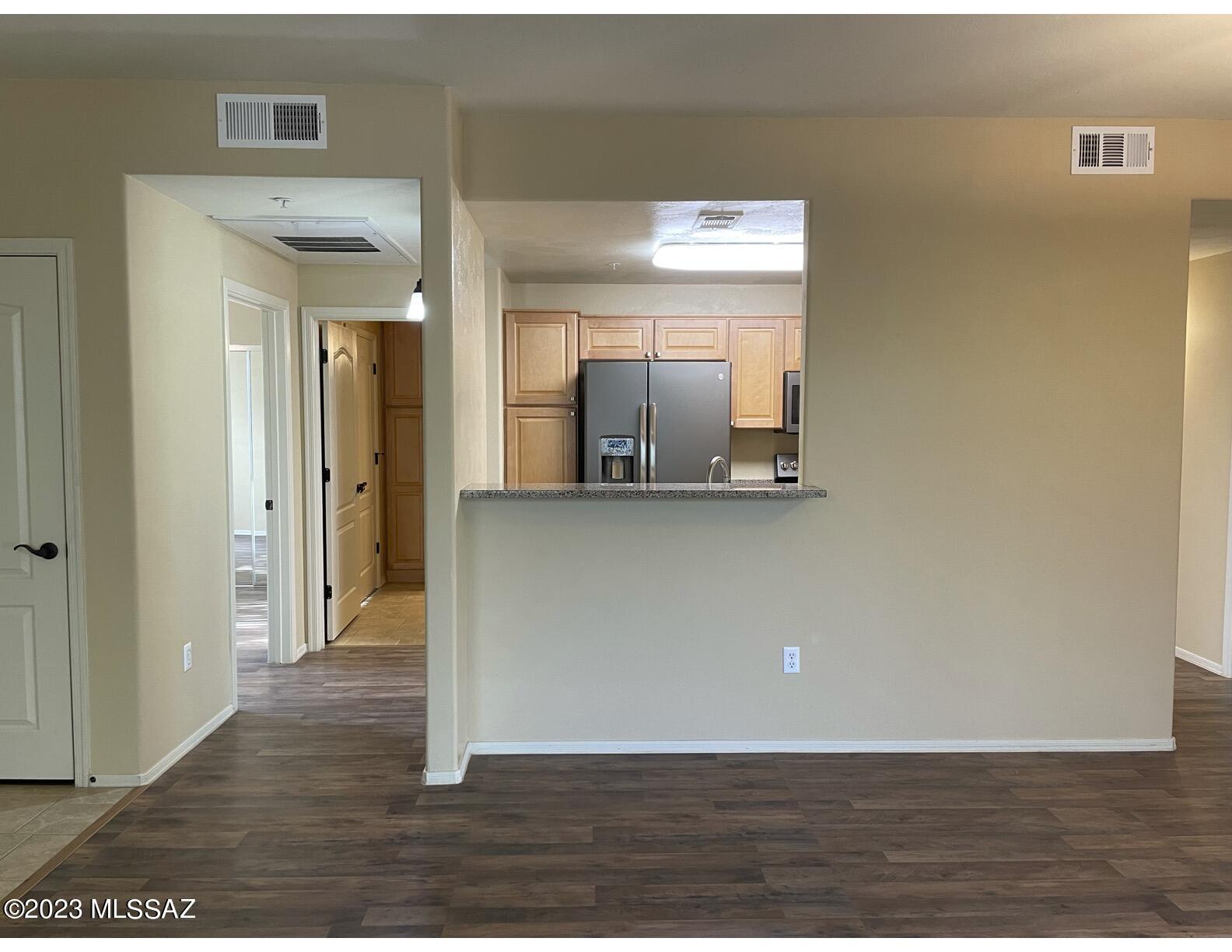 2550 East River Road, Unit 20201 Tucson, AZ 85718 - Photo 18 of 32