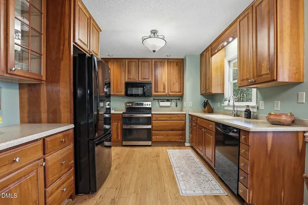 $725,000 | 4404 Ellinwood Drive, Apex, NC 27539