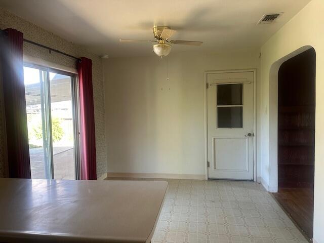 5720 East Bonnyview Road Redding, CA 96001 - Photo 5 of 10 Bonneyview Dining