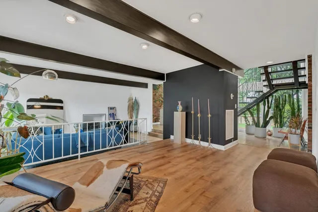 a view of a living room