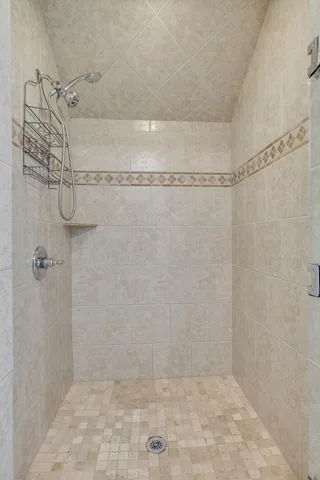 a view of entryway with a front door