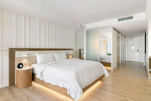 $1,965,000 | 2201 Collins Avenue, Unit 532, Miami Beach, FL 33139