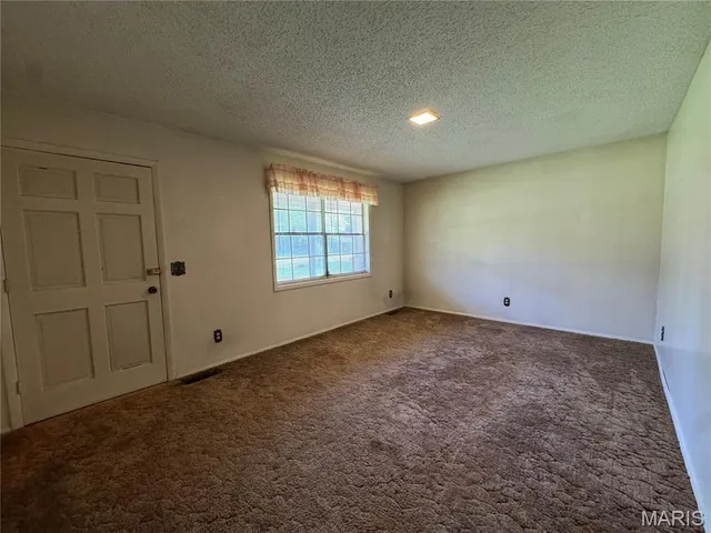 $169,900 | 363 Harrison Lane, Poplar Bluff, MO 63901