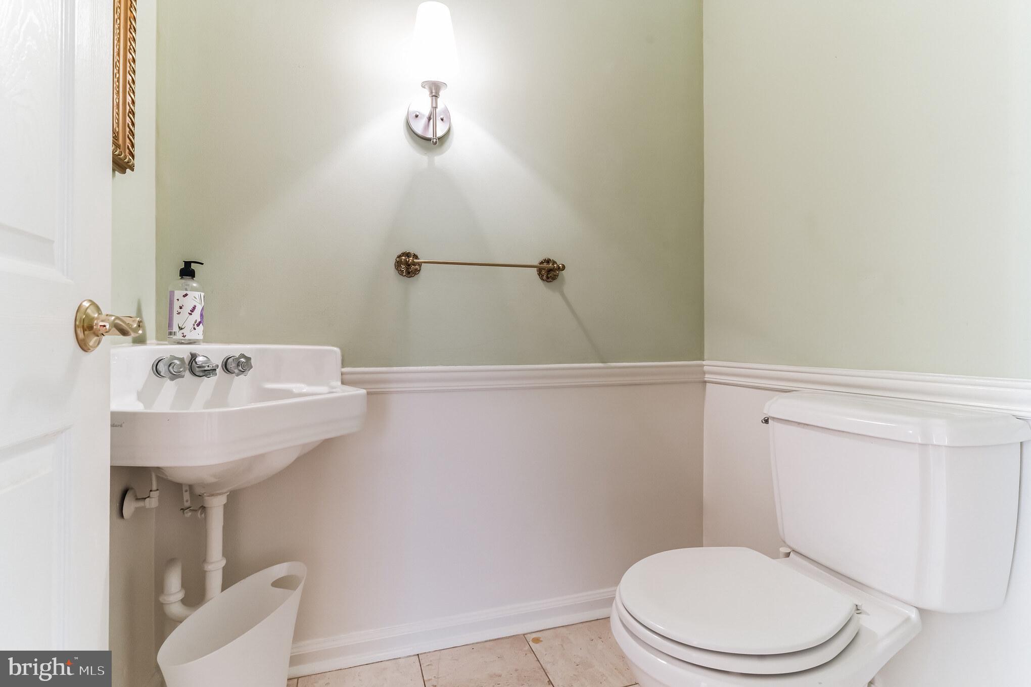 18 Fox Chase Road Malvern, PA 19355 - Photo 21 of 100