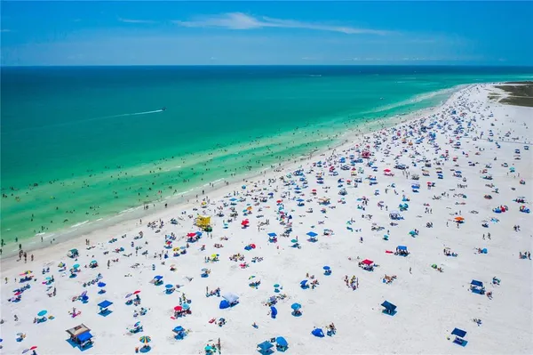 $10,000 | 301 Quay Commons, Unit 606, Sarasota, FL 34236