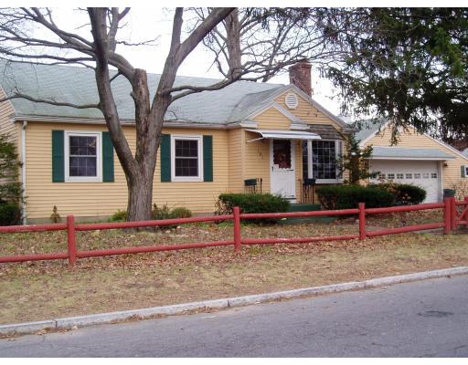181 Merrimac Avenue Springfield, MA 01104 - Photo 2 of 2