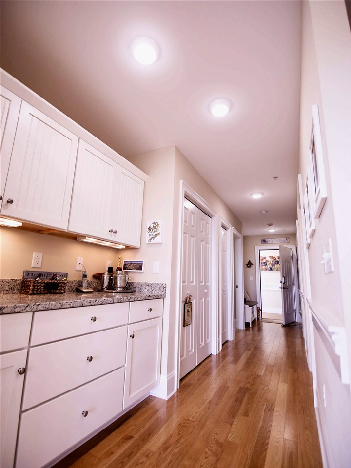 580 Winnacunnet Road, Unit 302 Hampton, NH 03842 - Photo 20 of 33