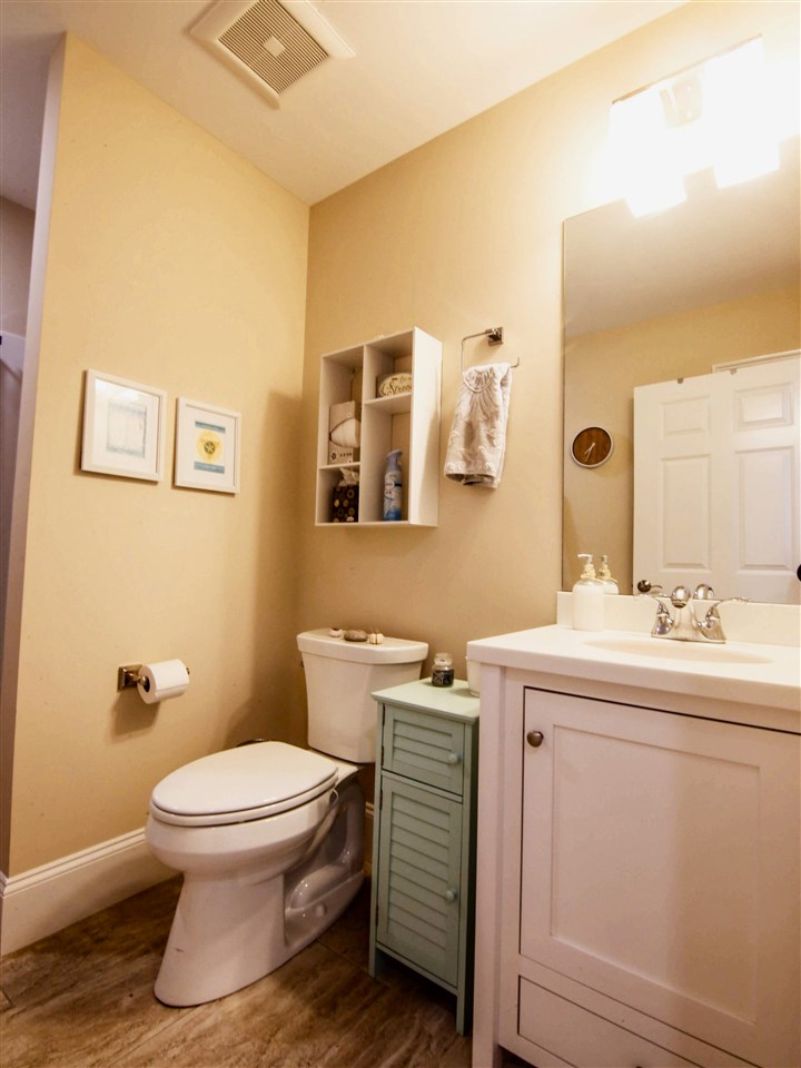 580 Winnacunnet Road, Unit 302 Hampton, NH 03842 - Photo 22 of 33
