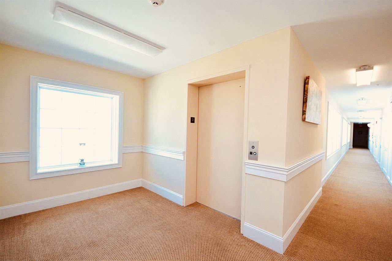 580 Winnacunnet Road, Unit 302 Hampton, NH 03842 - Photo 6 of 33