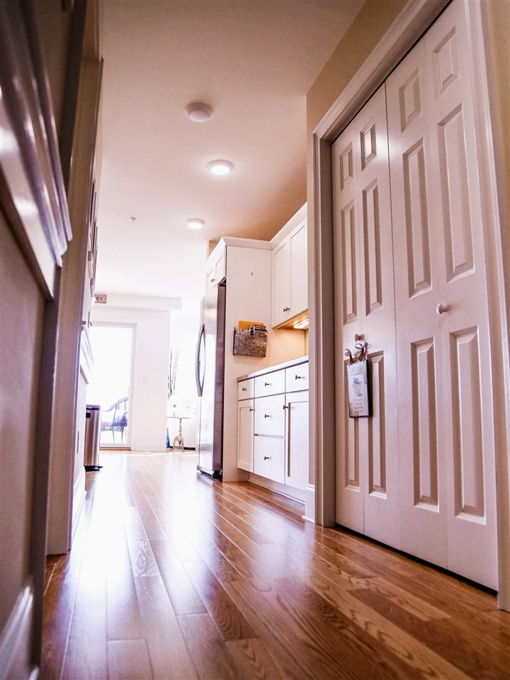 580 Winnacunnet Road, Unit 302 Hampton, NH 03842 - Photo 8 of 33