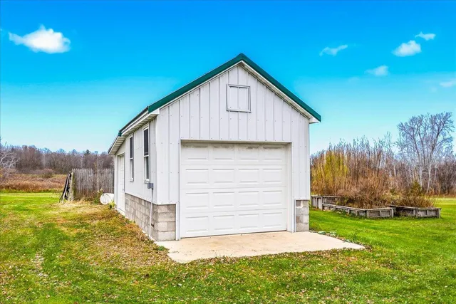 $324,900 | 720 Pioneer Road, Wilson, WI 54027