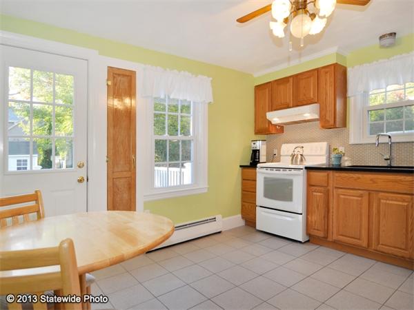 78 Pine Road Attleboro, MA 02703 - Photo 8 of 30 Gallery Image 8
