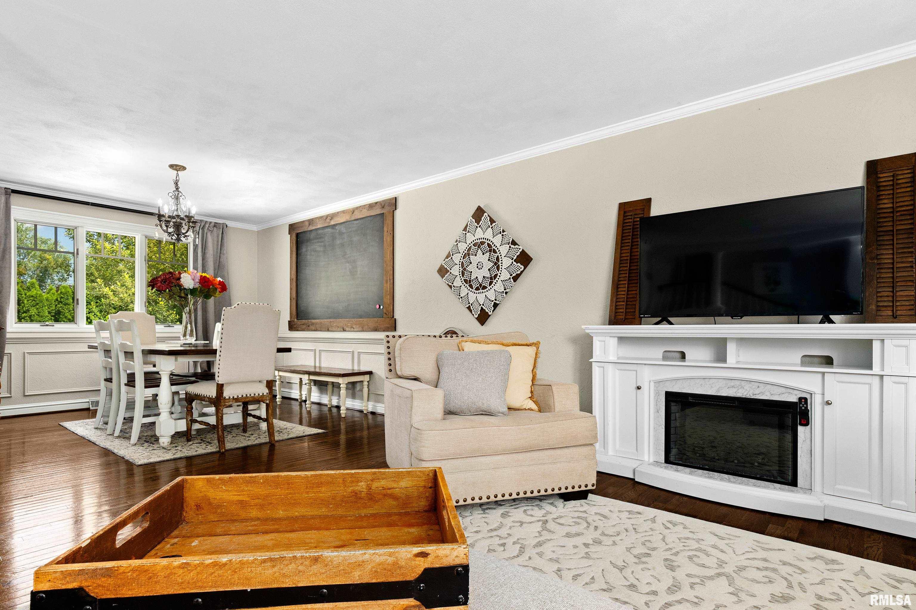 421 Crestview Drive Metamora, IL 61548 - Photo 18 of 45