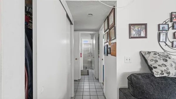 $775,000 | 383 Vecino Court, Spring Valley, CA 91977