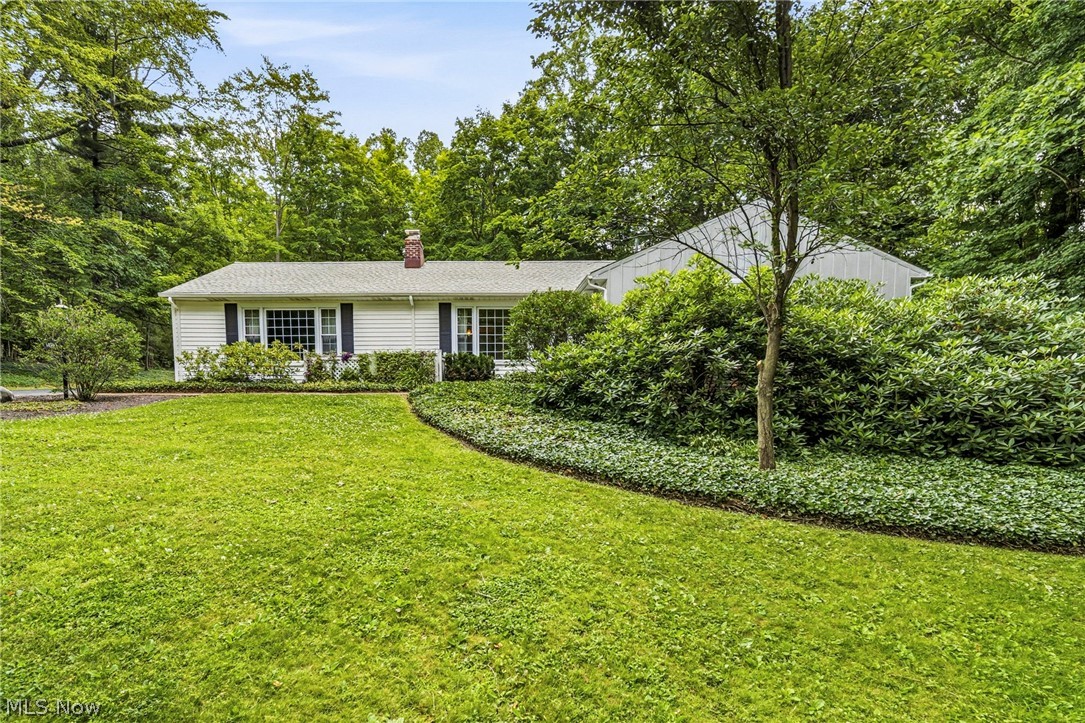 11565 Wilbert Road Chardon, OH 44024 - Photo 2 of 37