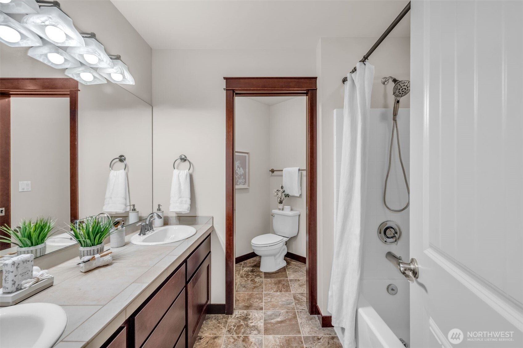 216 233rd Place Southeast Bothell, WA 98021 - Photo 30 of 40