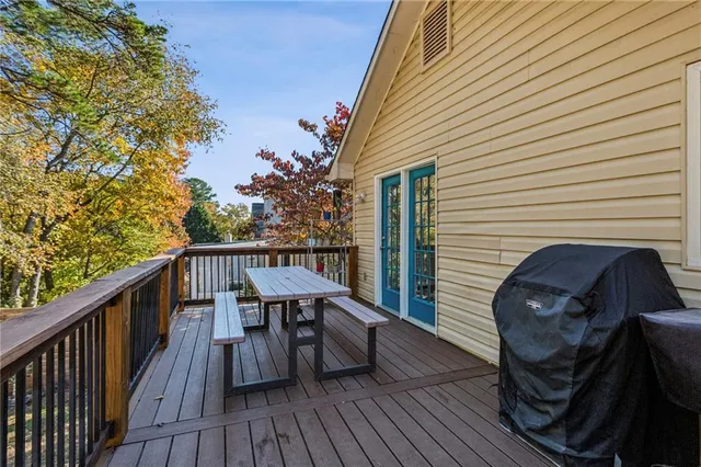 $377,500 | 1113 Etowah Valley Lane, Woodstock, GA 30189