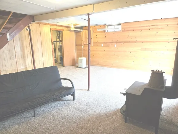 $150,000 | 81 Indian Hills Drive, Putnam, IL 61560