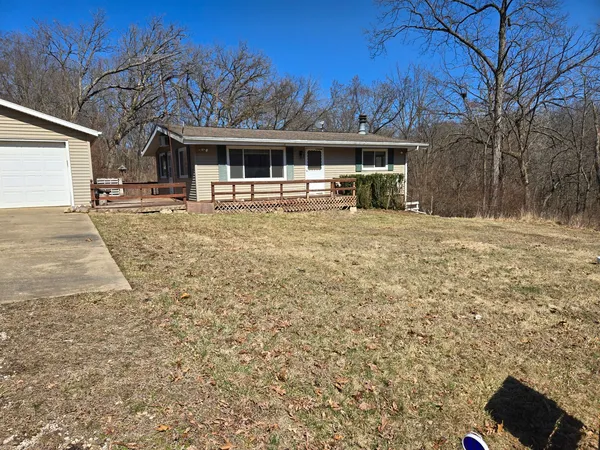 $150,000 | 81 Indian Hills Drive, Putnam, IL 61560