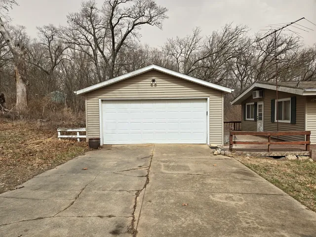 $162,500 | 81 Indian Hills Drive, Putnam, IL 61560