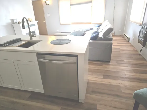 $150,000 | 81 Indian Hills Drive, Putnam, IL 61560