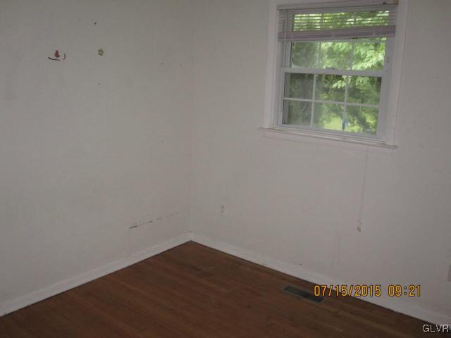 622 Cherry Hill Road Nazareth, PA 18064 - Photo 9 of 10 Gallery Image 9