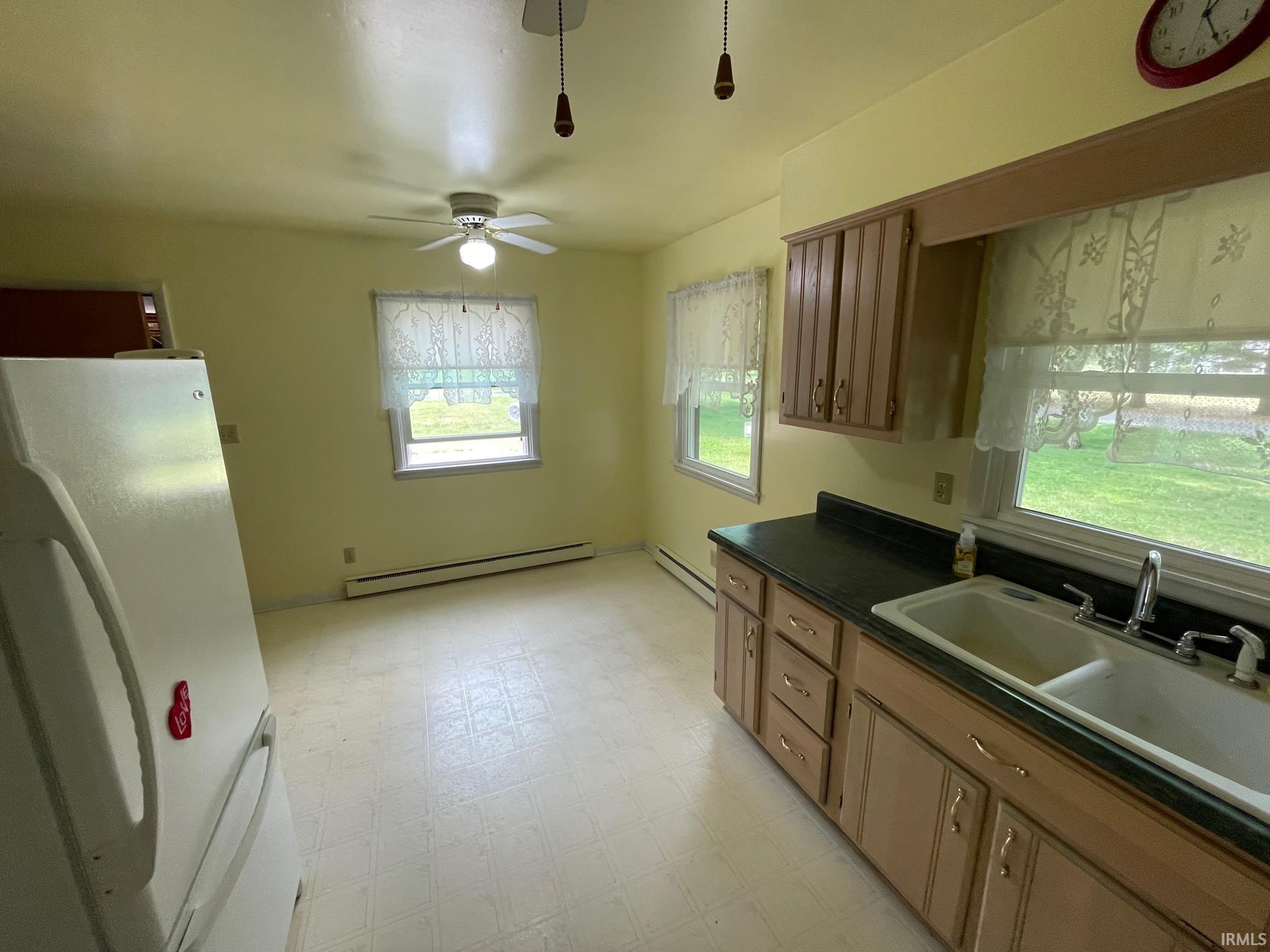 4284 East 50 South Rochester, IN 46975 - Photo 4 of 19