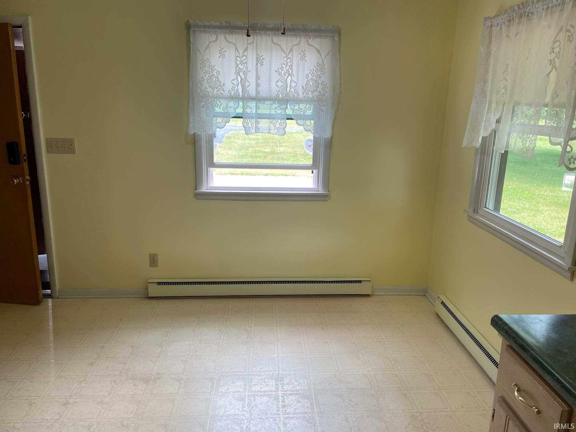 4284 East 50 South Rochester, IN 46975 - Photo 5 of 19