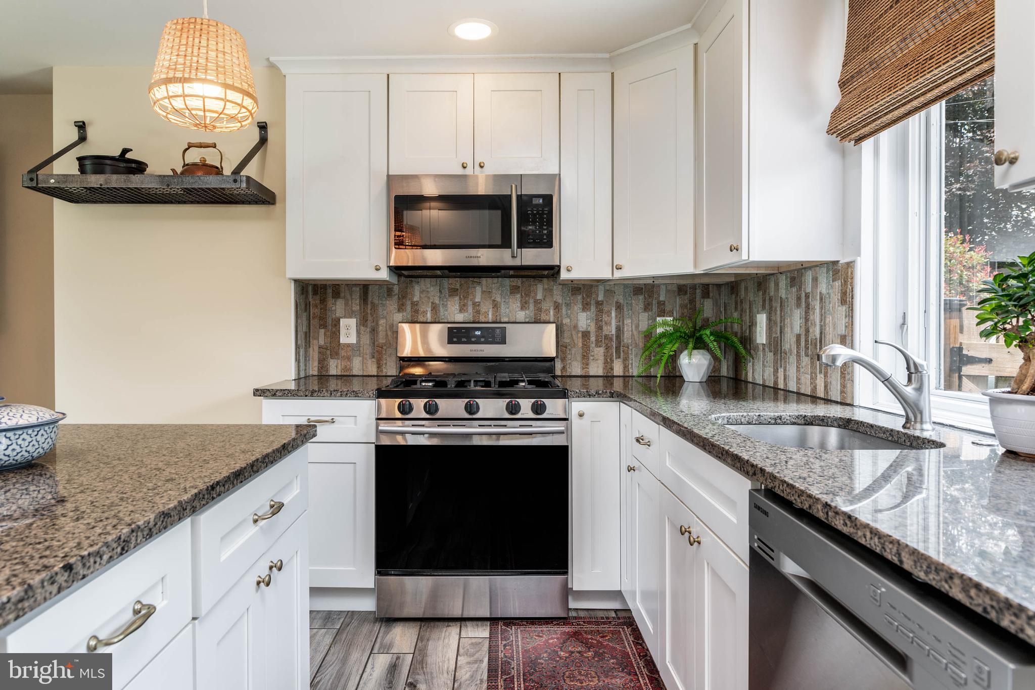 205 Pickwick Road Havertown, PA 19083 - Photo 7 of 25 Kitchen.