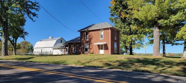 $175,000 | 10711 South State Road 157, Coal City, IN 47427