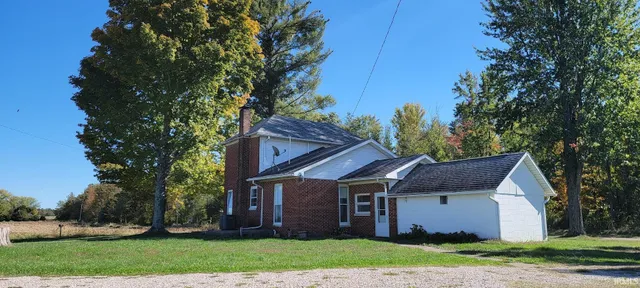 $175,000 | 10711 South State Road 157, Coal City, IN 47427