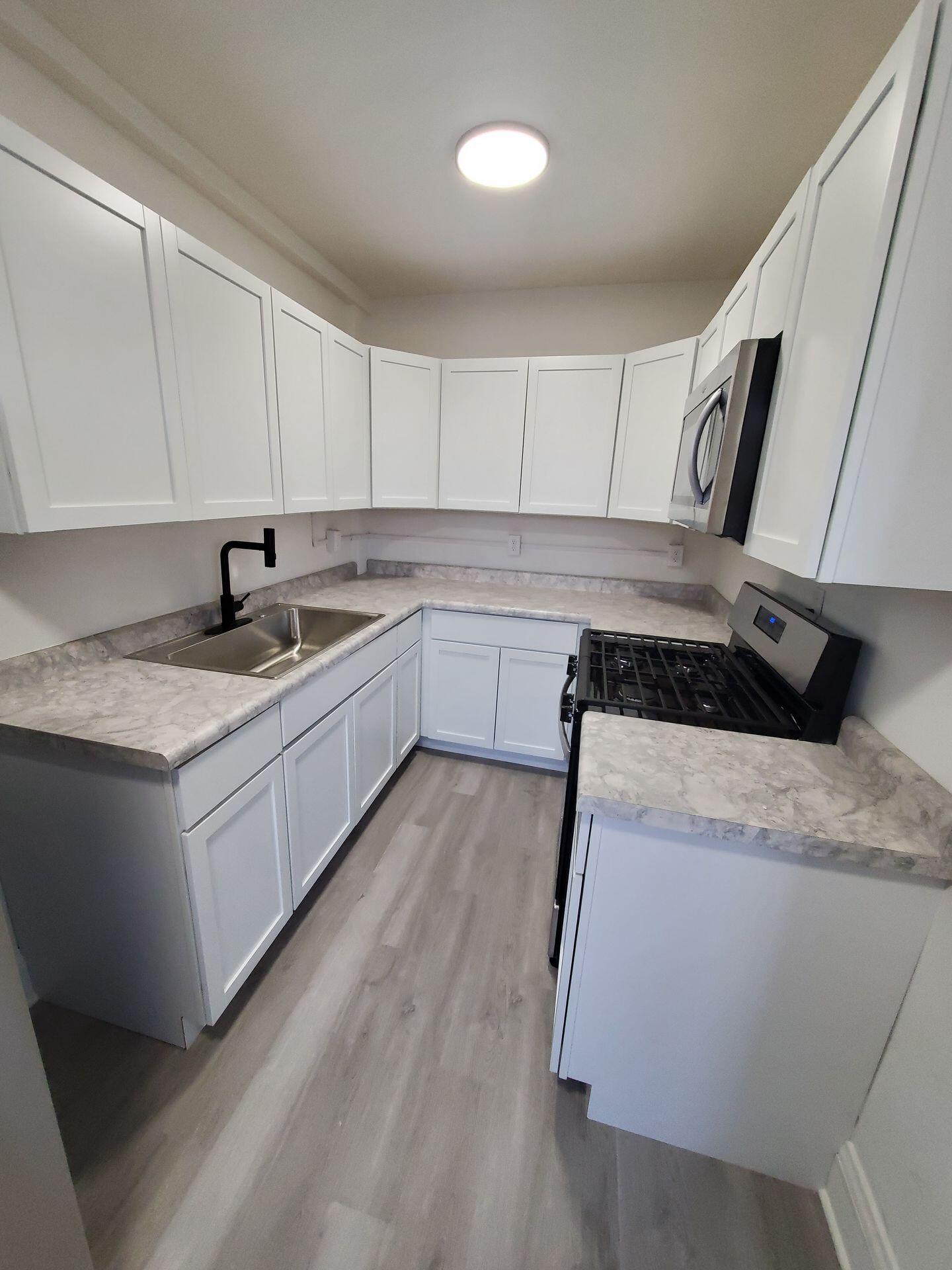 614 6th Street Racine, WI 53403 - Photo 24 of 63 Unit 6 614 6th St 3