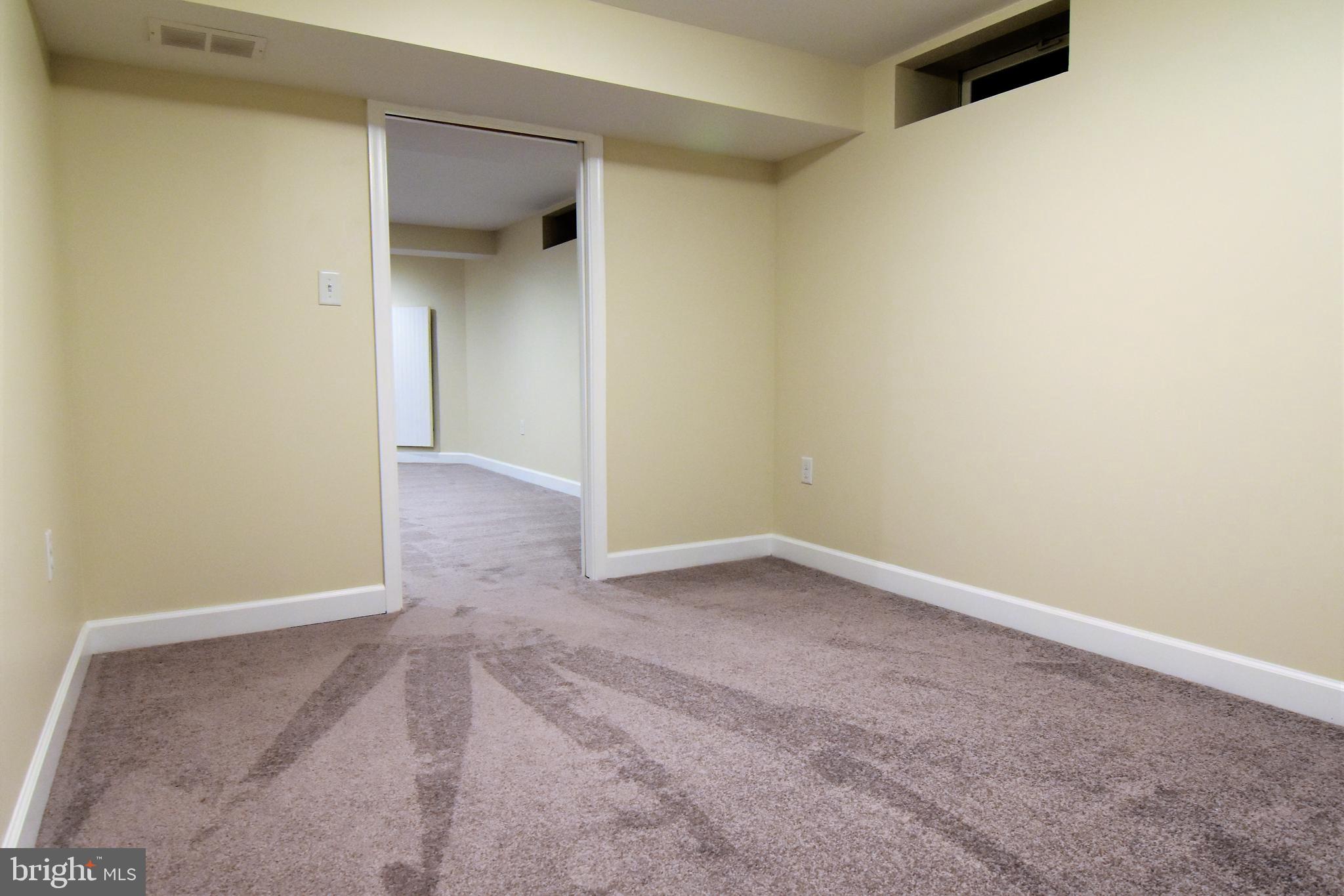 208 Dale Road Pasadena, MD 21122 - Photo 17 of 21 Gallery Image 17